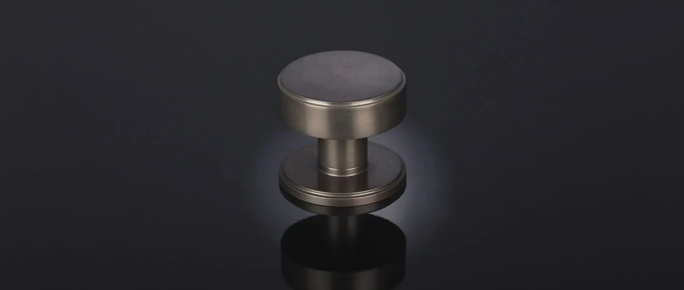 Contemporary knob handle by Samuel Heath