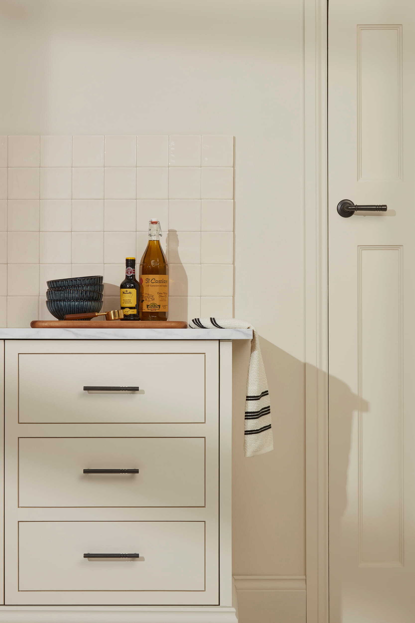 Ironmongery Used In Modern Design